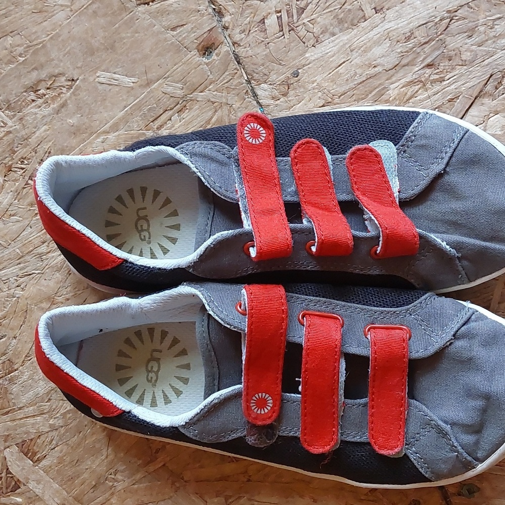 Ugg Sneakers